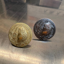Lapel pin