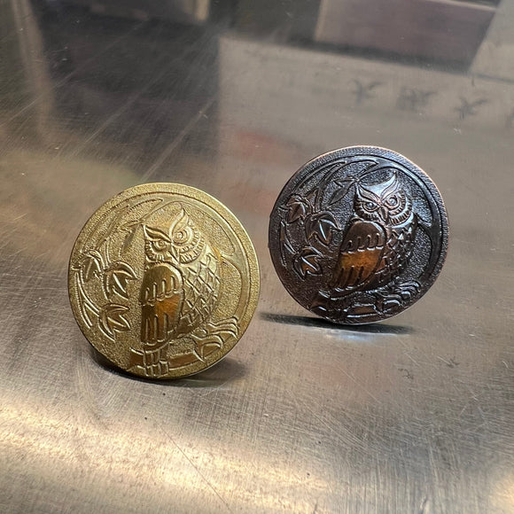 Lapel pin
